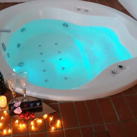 Suites Niditas Yuso Ngoại thất bức ảnh